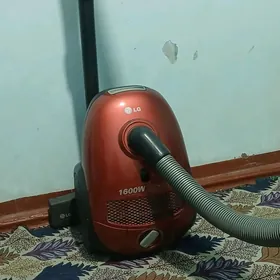 LG pilesos 1600W