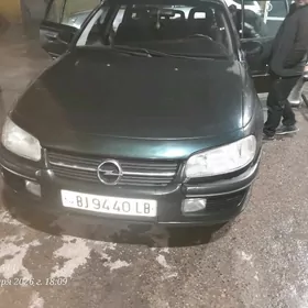 Opel Omega 1997