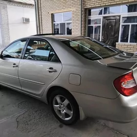 Toyota Camry 2003