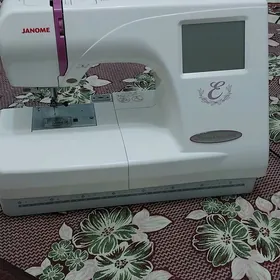 Janome E 350