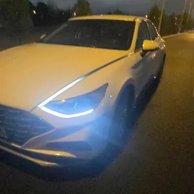 Hyundai Sonata 2020
