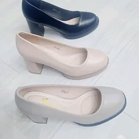 Туфли на каблуке