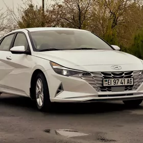 Hyundai Elantra 2021