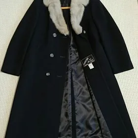 Женское новое пальто