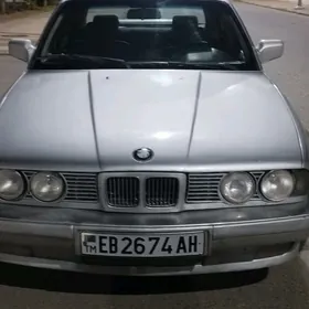 BMW 525 1993