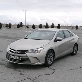 Toyota Camry 2016