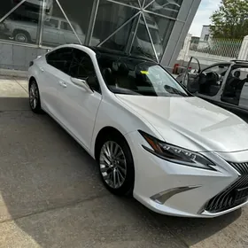 Lexus ES 350 2019
