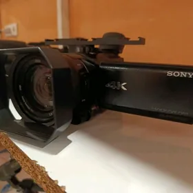 Sony AX100