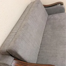 Диван спальня большой