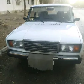 lada kapot 2107