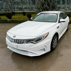 Kia Optima 2020