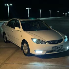 Toyota Camry 2005