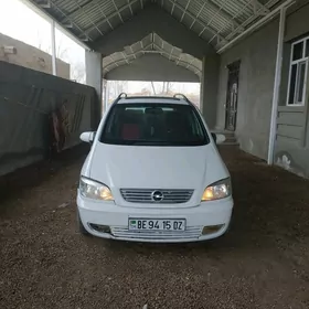 Opel Zafira 2000