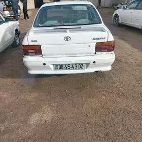 Toyota Corolla 1992