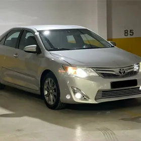 Toyota Camry 2012