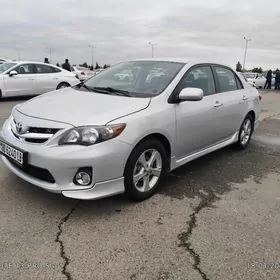 Toyota Corolla 2013