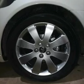 17-lik balon diska Yokohama