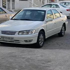 Toyota Camry 1997