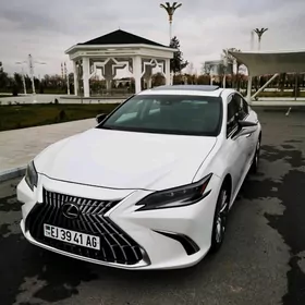 Lexus ES 350 2019