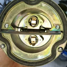 uaz podfarnik tazeje