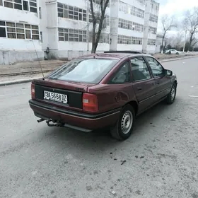 Opel Vectra 1992