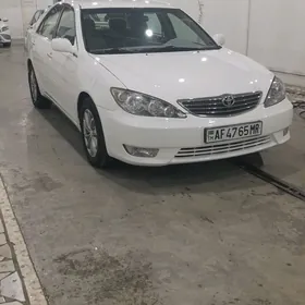 Toyota Camry 2023