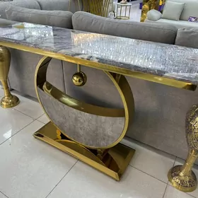 ДЕКОРАТИВНАЯ КОНСОЛЬ