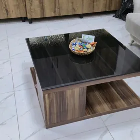 ЖУРНАЛЬНЫЙ СТОЛ