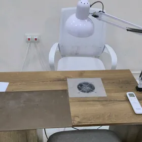 МАНИКЮРНЫЙ СТОЛ