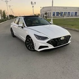 Hyundai Sonata 2021
