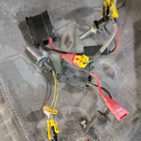 kisinon Blok lampa hemesi bile