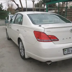Toyota Avalon 2005