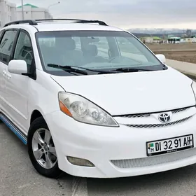 Toyota Sienna 2008