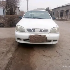 Daewoo Lanos 1999