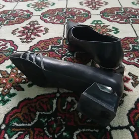 женскийе туфли