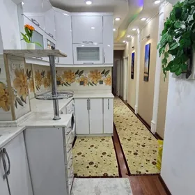 Продажа 1 этаж 3 комнаты