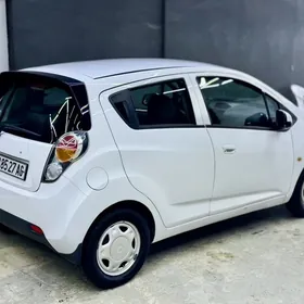 Chevrolet Spark 2013