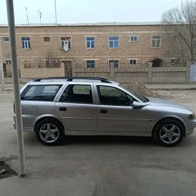 Opel Vectra 2000