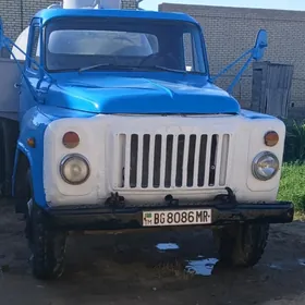 Gaz 53 1985