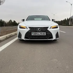 Lexus IS 350 2022