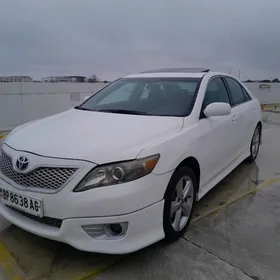 Toyota Camry 2010