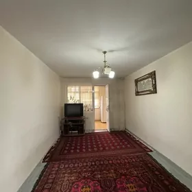 Arenda 11mkr 2komnat