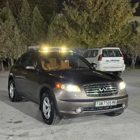 Infiniti FX35 2005