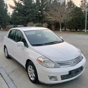 Nissan Versa 2010