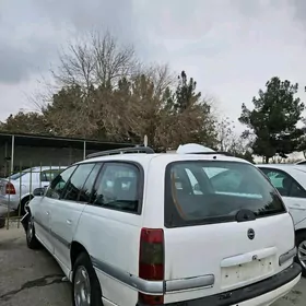 Opel Omega 1999