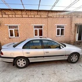 Opel Omega 1996
