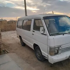 Toyota Hiace 1989