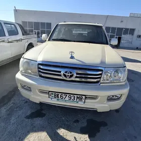 Toyota Land Cruiser 2000