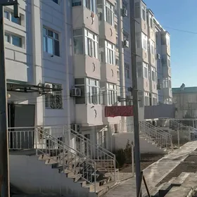 Полу элитка