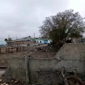 Satlyk ýer jaý mellek